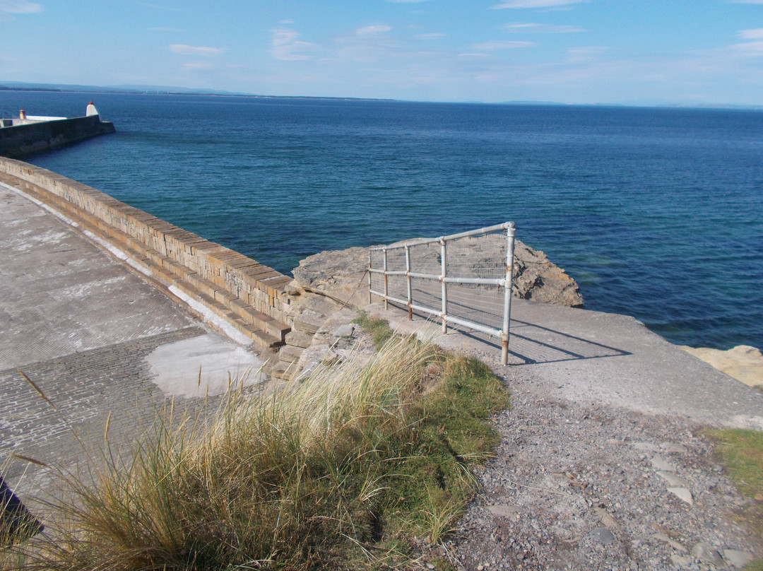 Burghead Harbour-Burghead必去景点