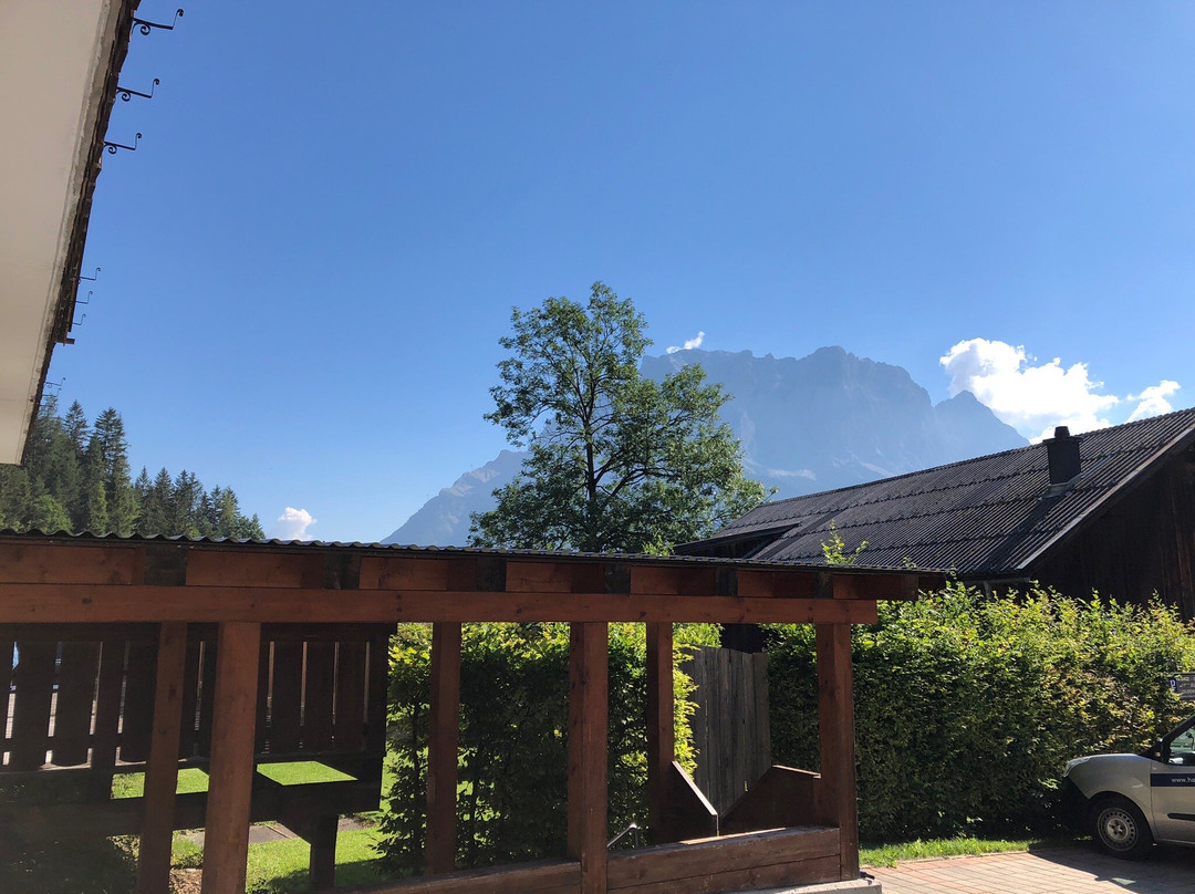 Hotel Gasthof zum Goldenen Lowen主图