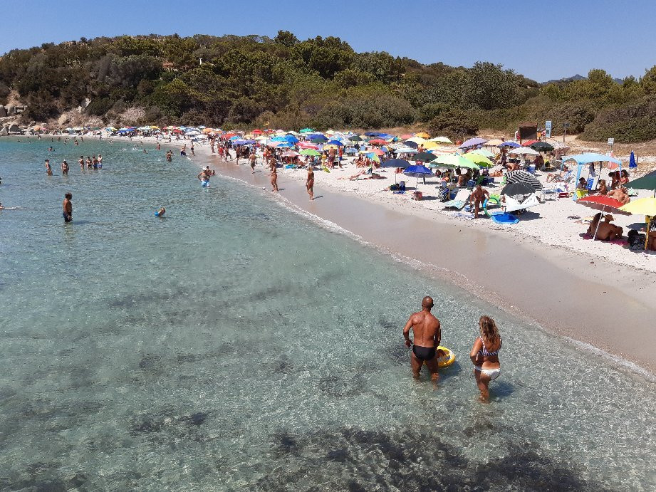 Spiaggia di Is Traias-维拉西谬斯必去景点
