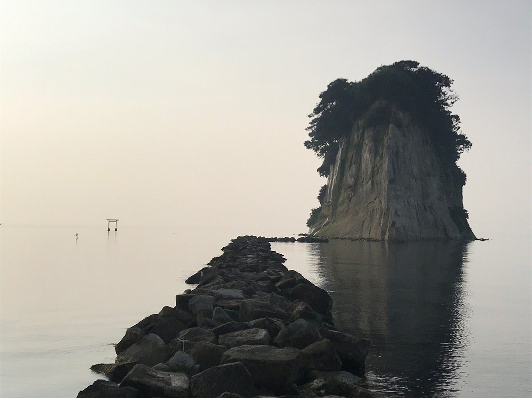 Mitsukejima Island景点图片