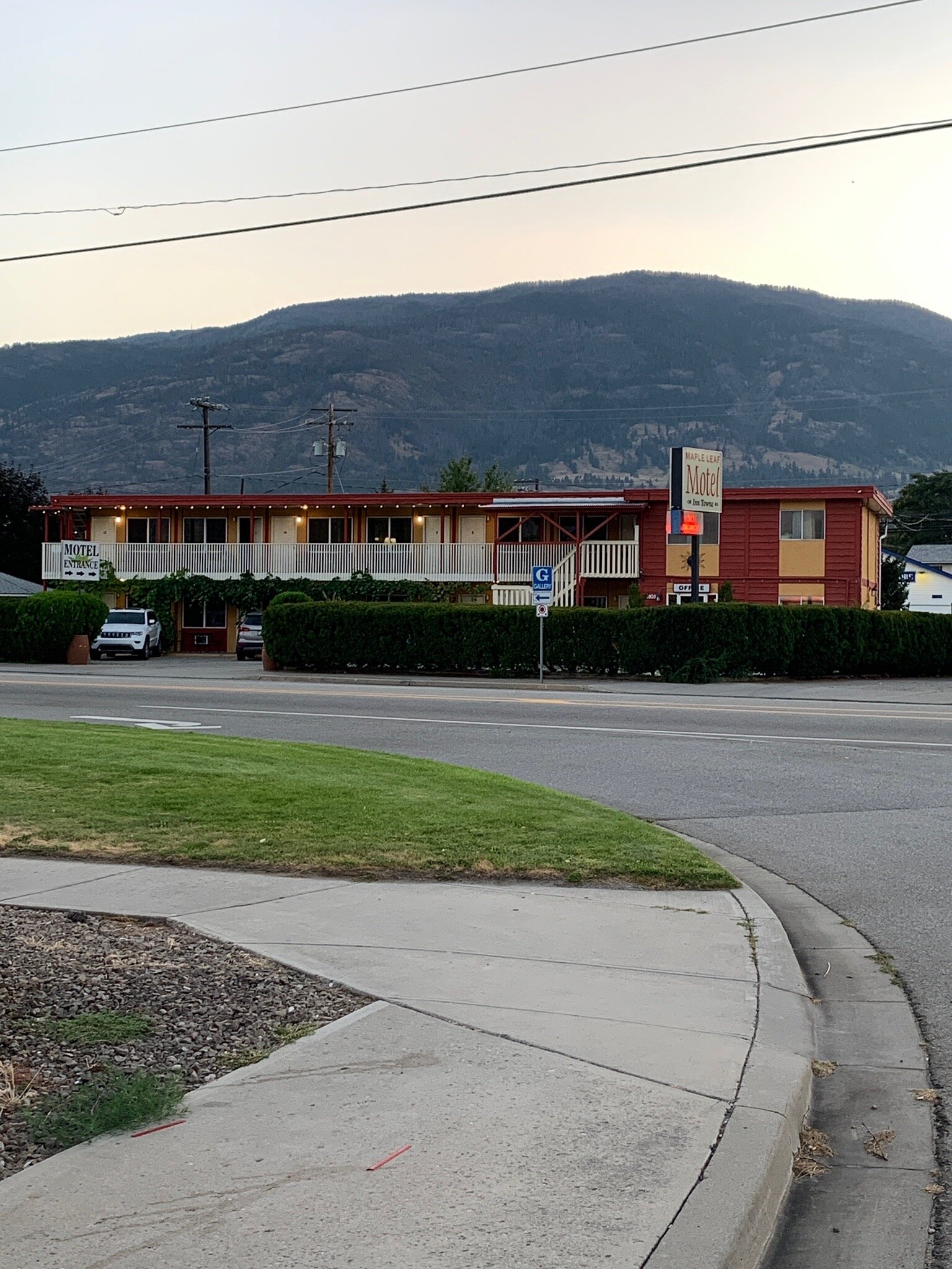 Oliver Motel & Inn-官方
