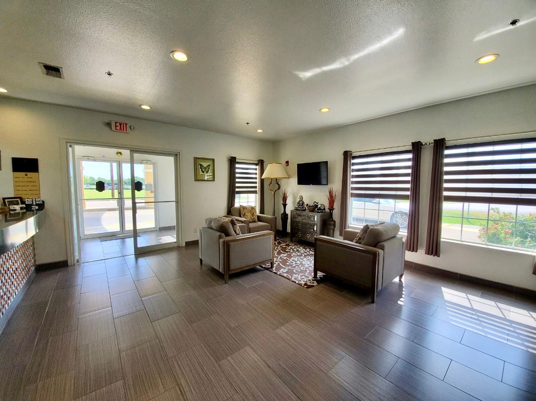 Super 8 by Wyndham Forney/East Dallas主图