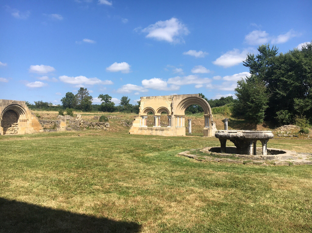 Abbaye de Bonnefont-Proupiary必去景点