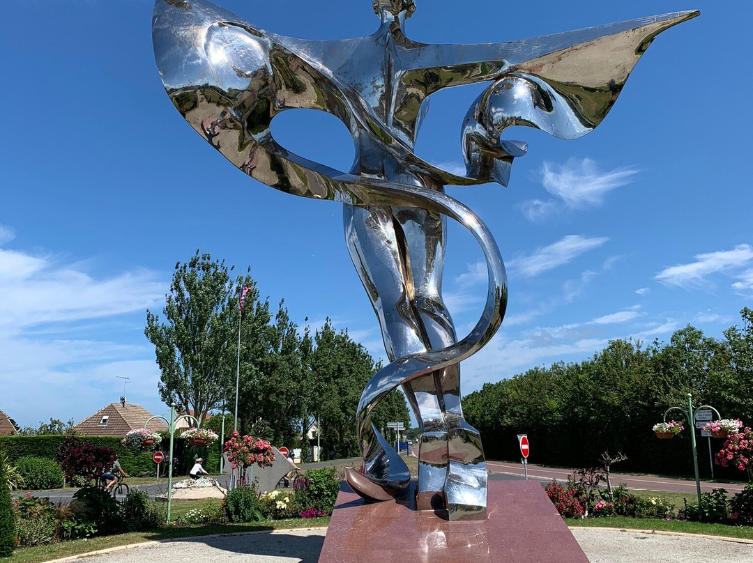 World Peace Statue景点图片