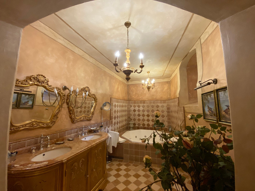 Schloss Matzen Garni主图