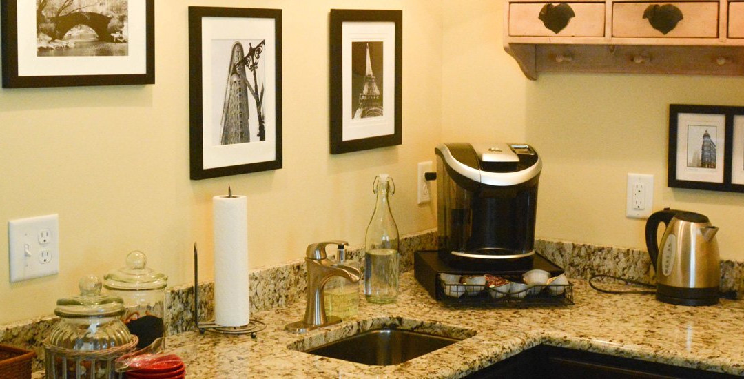 Riverside Gables Bed and Breakfast主图