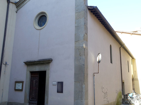 Chiesa di Santa Lucia-圣乔瓦尼-瓦尔达诺必去景点