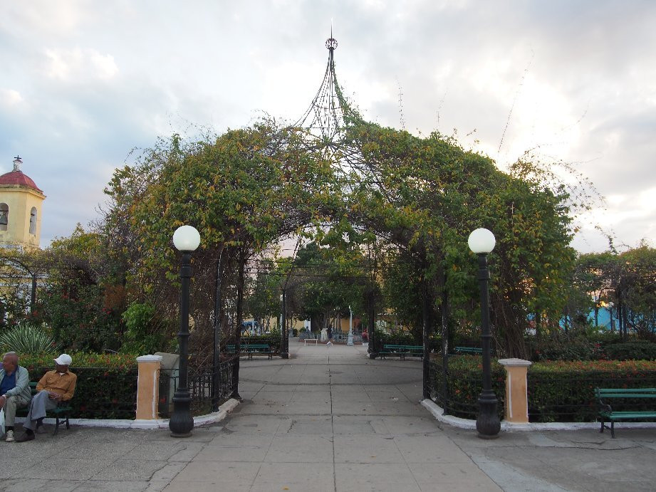 Parque Central Cespedes景点图片