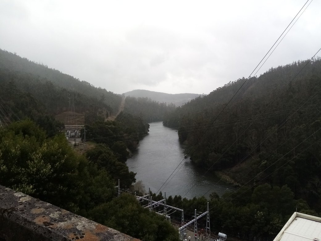 Central Hidroelectrica del Tambre景点图片