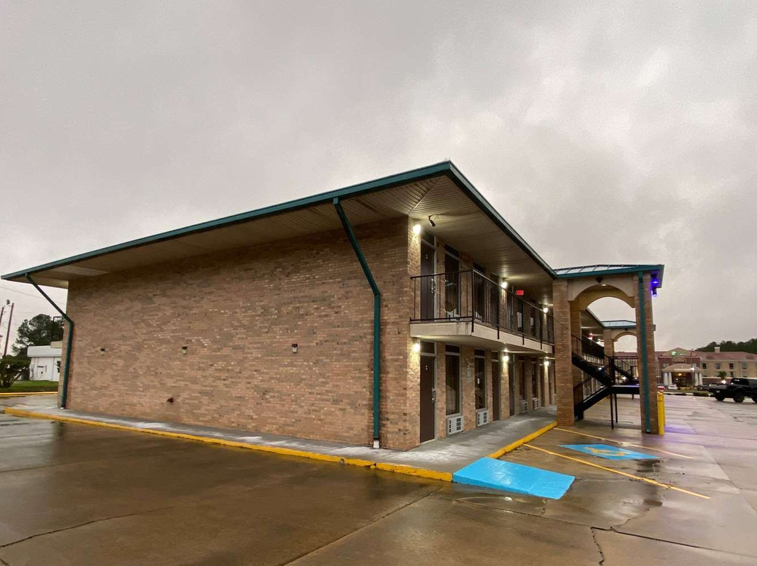 Days Inn by Wyndham Forest主图