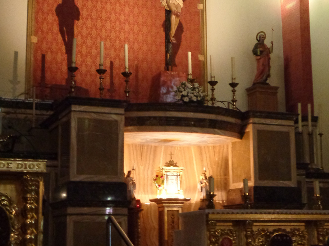 Iglesia Parroquial de Santa Maria de Ambrox-Dalias必去景点