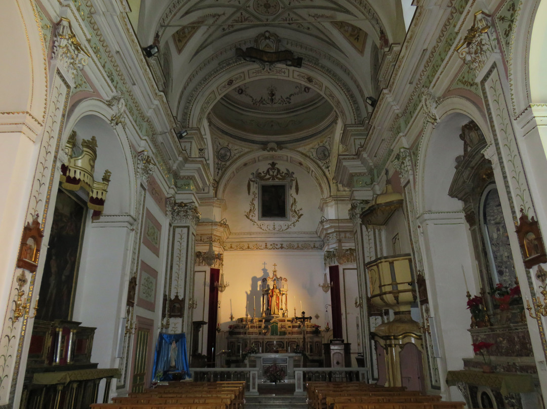 Chiesa di Santo Stefano-皮亚扎－阿尔梅里纳必去景点