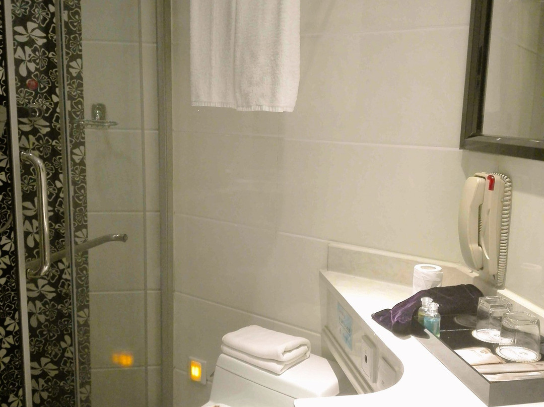 兰州瑞达精品商务酒店迎宾店主图