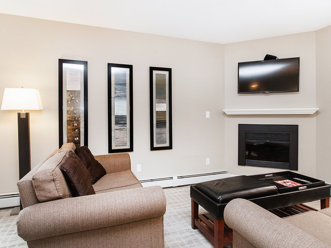 Canterra Suites Hotel主图