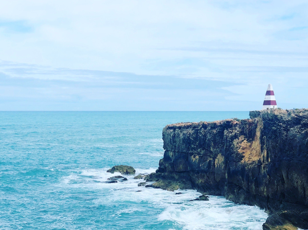 Cape Dombey Obelisk-罗布必去景点