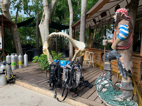 Scotty's Action Sports Network-拉普拉普必去景点