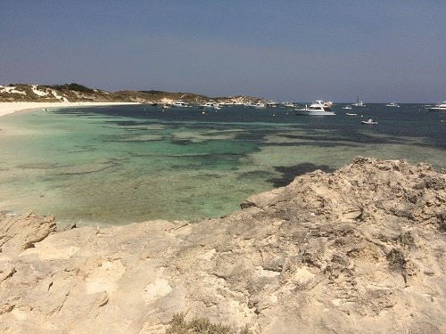 Lady Edeline Beach-罗特尼斯岛必去景点