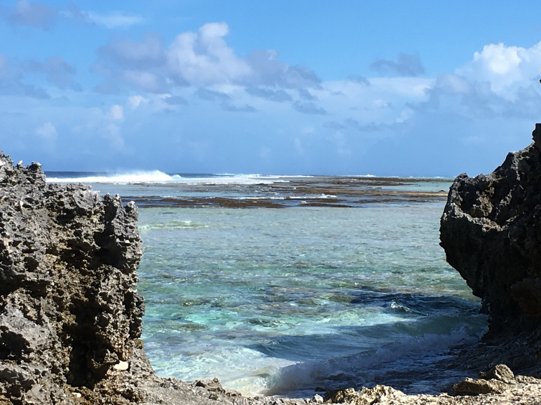 Plage La Cloche de Hina-Tuherahera必去景点