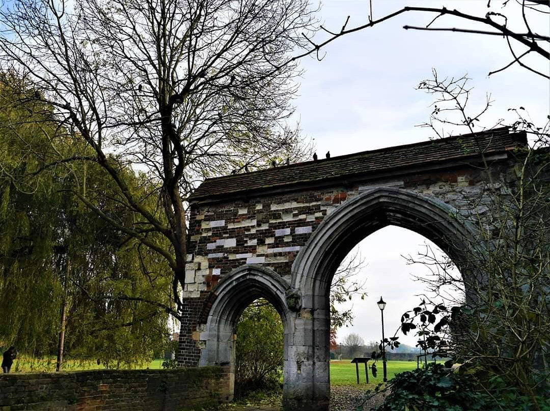 Waltham Abbey Gardens景点图片