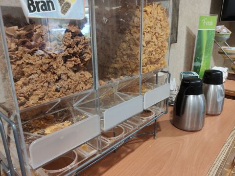 凯艺套房酒店-圣迭戈奥塔伊梅萨-餐饮