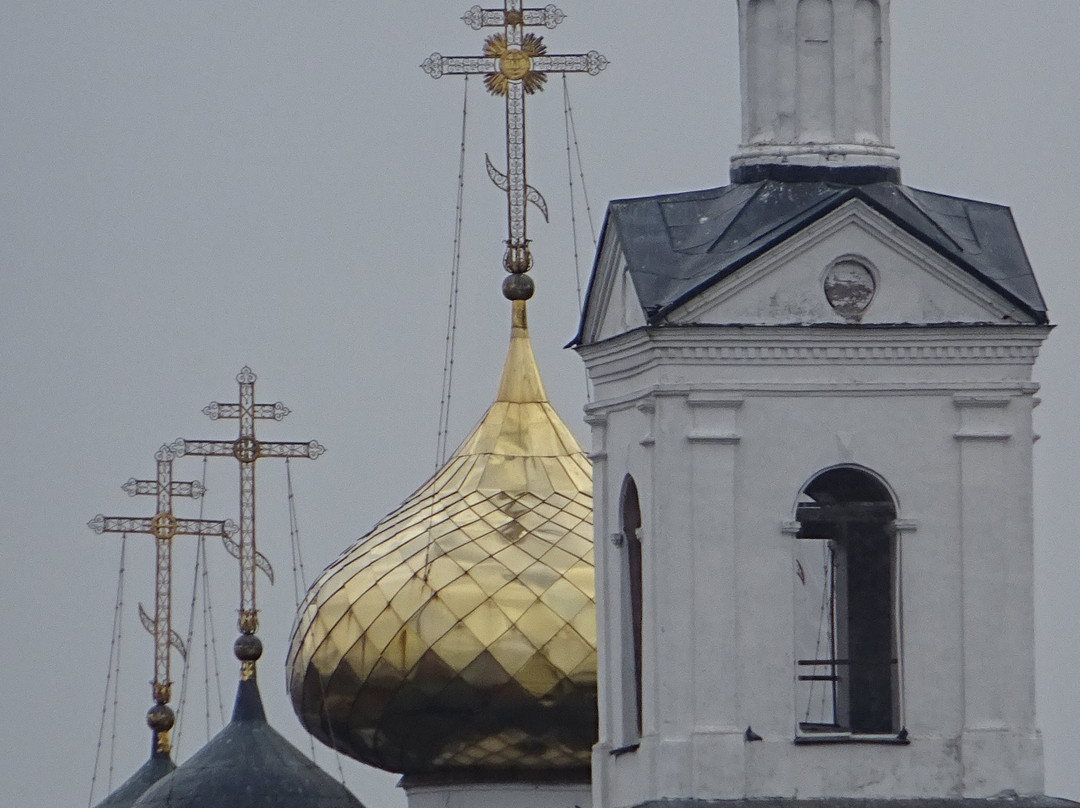 Vozdvizheniya Chestnogo Kresta Gospodnya Church-Sverdlovo必去景点
