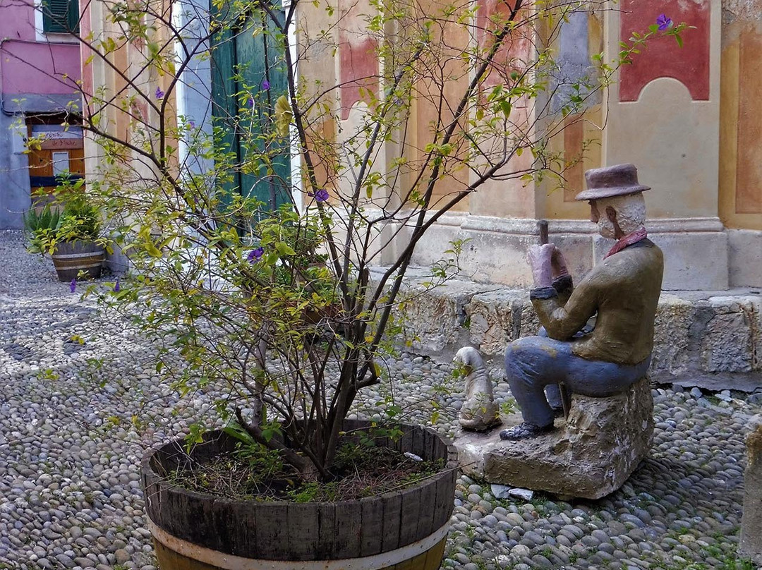 Chiesa di San Bernardo Abate-Pietrabruna必去景点