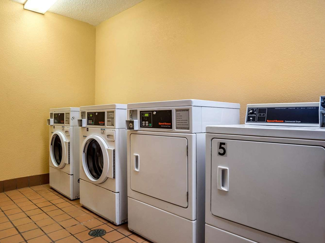 Econo Lodge Inn & Suites Foley-North Gulf Shores主图