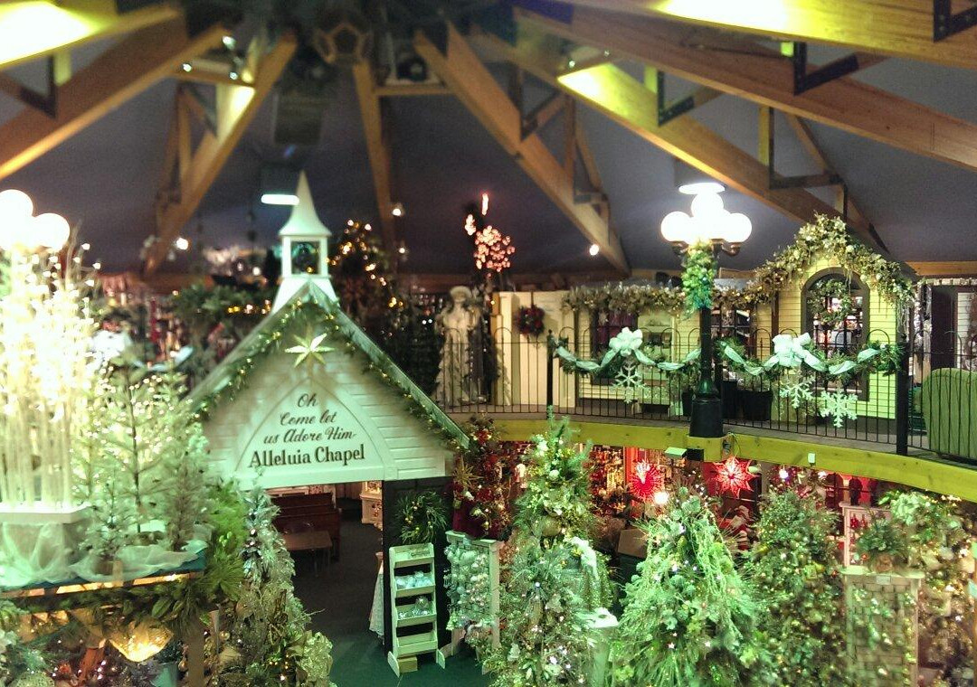 Tis The Season Christmas Shoppe景点图片