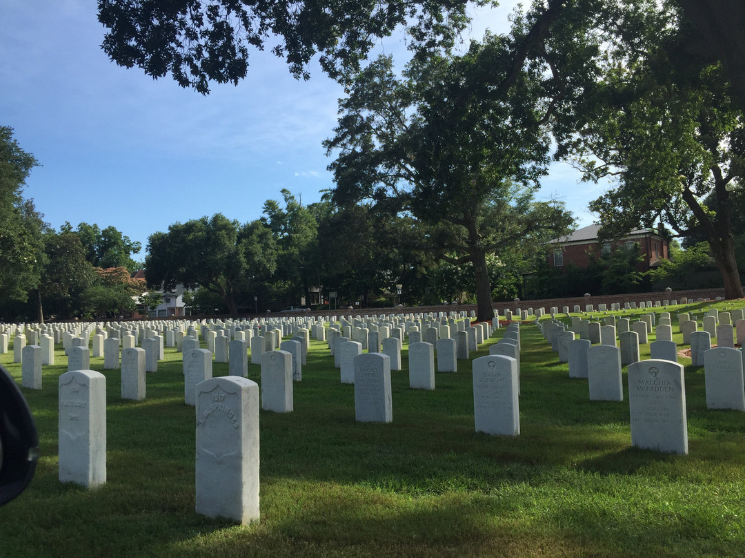 Wilmington National Cemetery景点图片