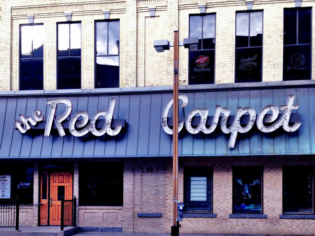 Sartell旅游景点-Red Carpet Nightclub