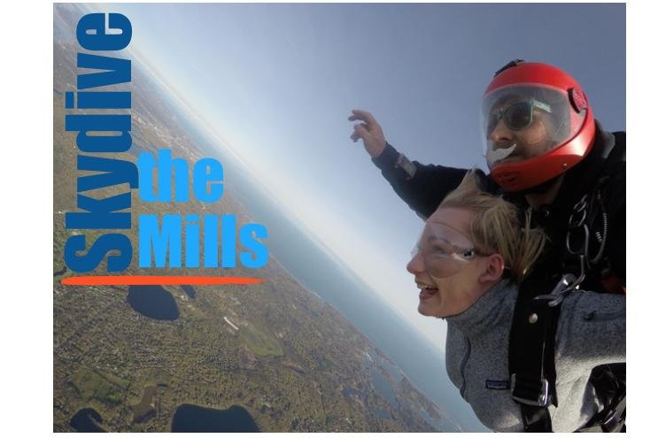 Skydive the Mills景点图片
