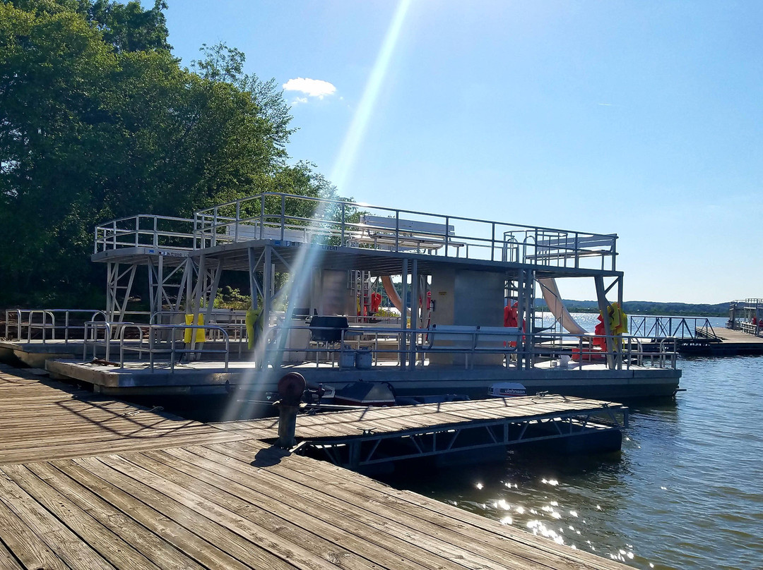 Lake Monroe Marina-布卢明顿必去景点