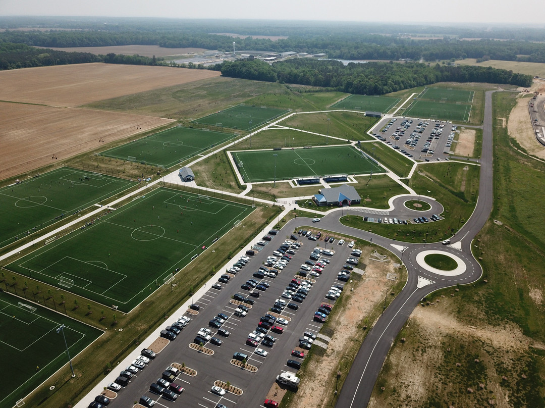 Frederica旅游景点-Delaware Turf Sports Complex