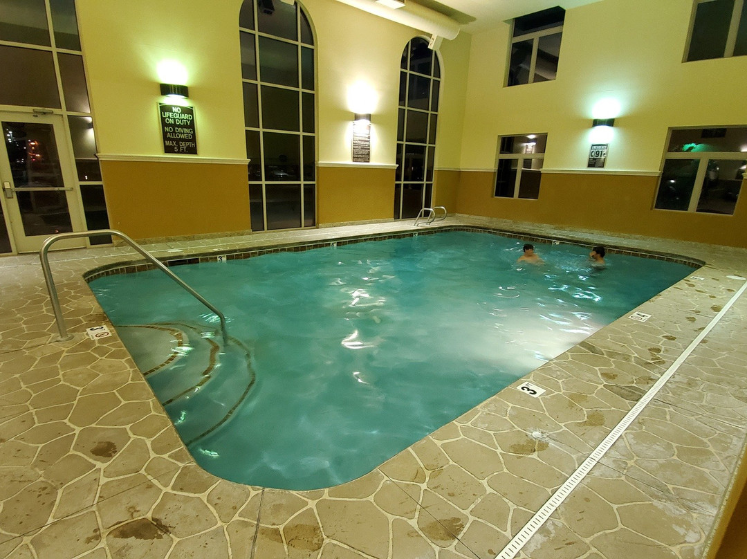 Oxford Suites Boise主图