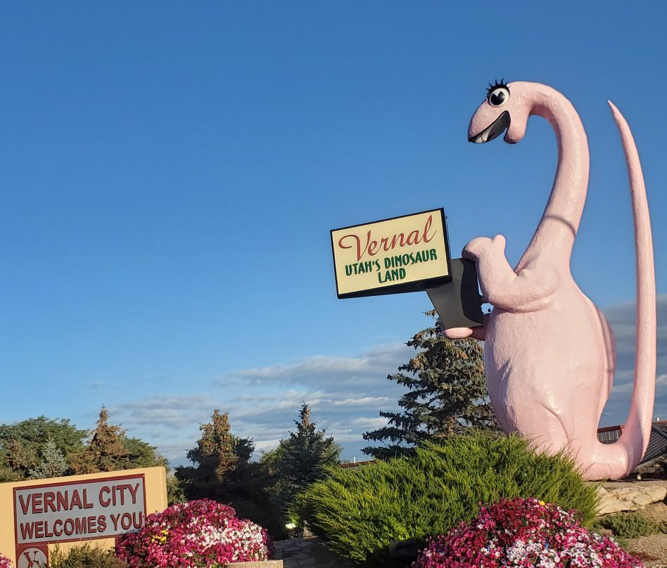 Pink Brontosaurus景点图片
