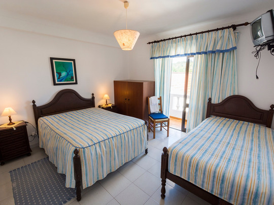 Rogil酒店住宿-Guesthouse A Lareira