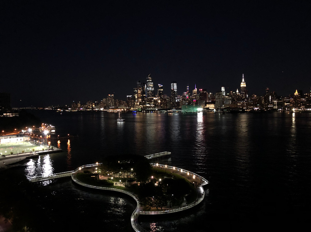 霍博肯W酒店主图