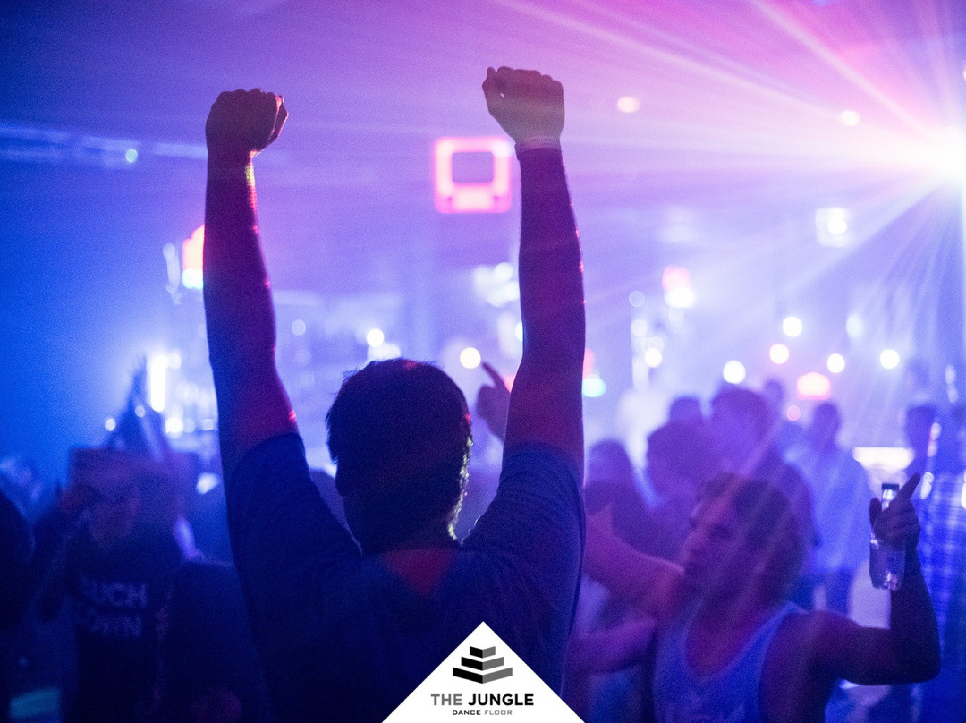 The Jungle Dancefloor-Carrizo de la Ribera必去景点