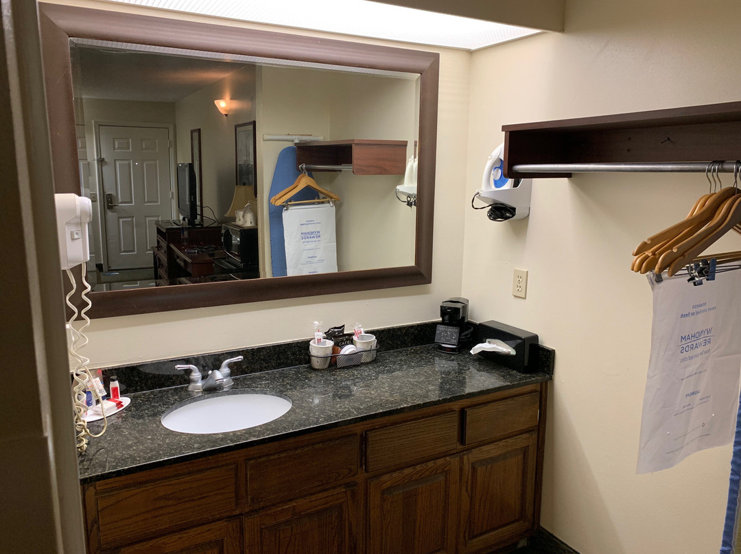 Baymont by Wyndham Ozark主图