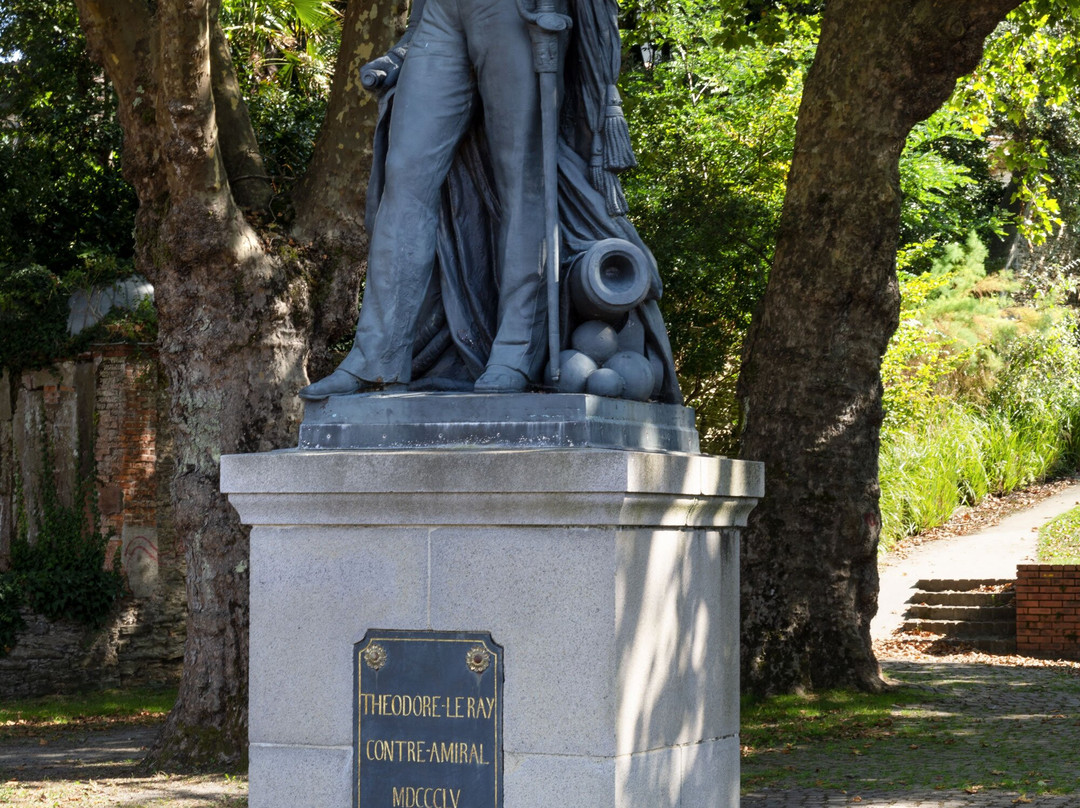 Monument à l'amiral Théodore Le Ray景点图片