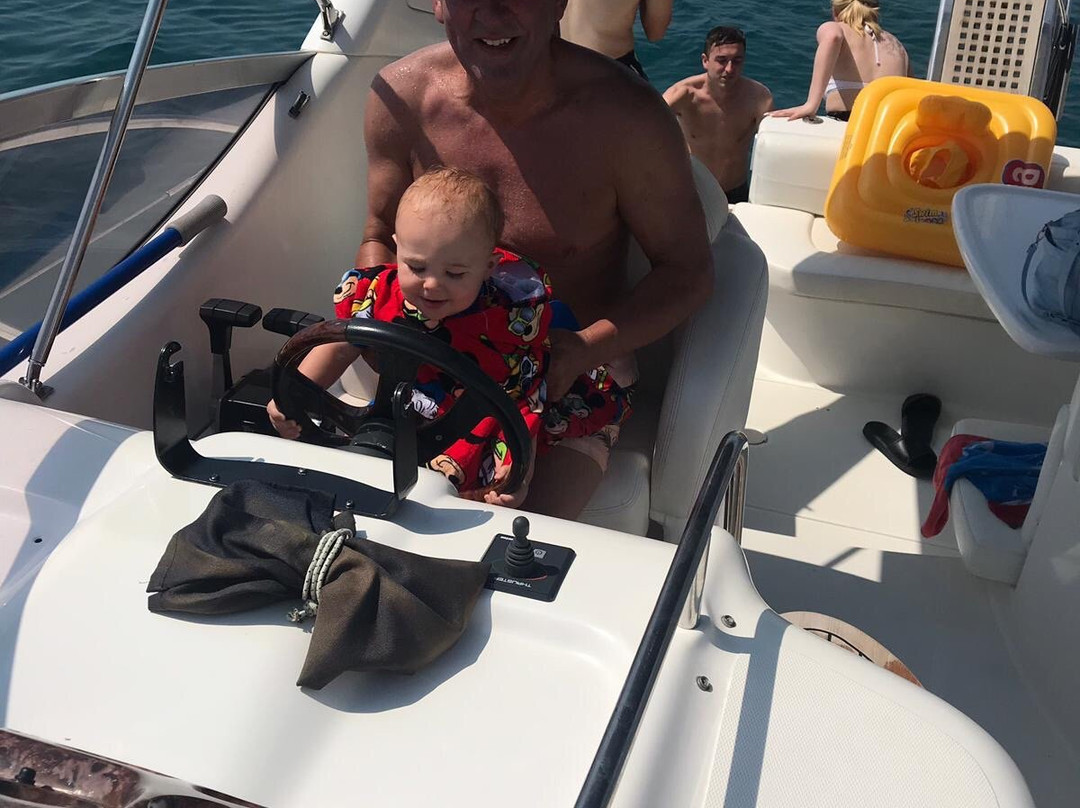 Nautica Marbella-巴努斯港必去景点