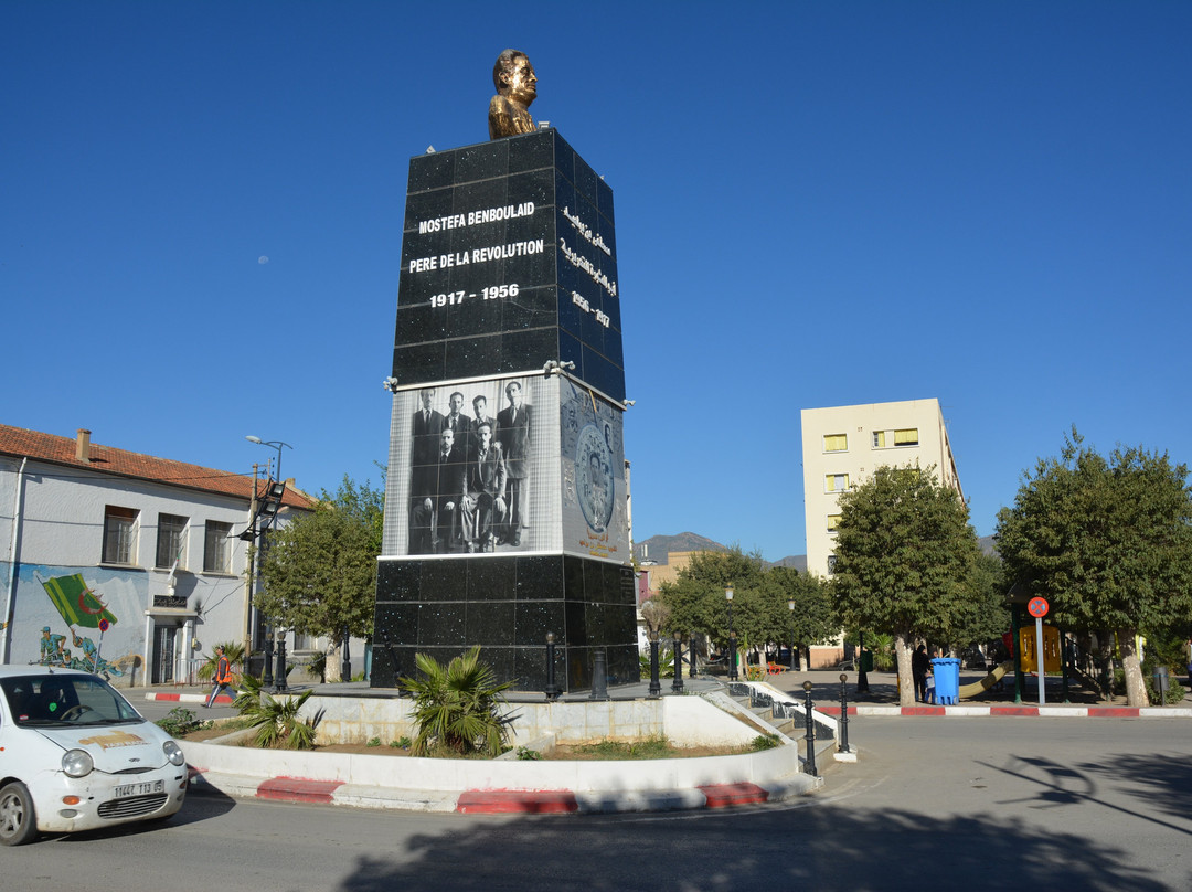 La Statue de Moustapha Ben Boulaid景点图片