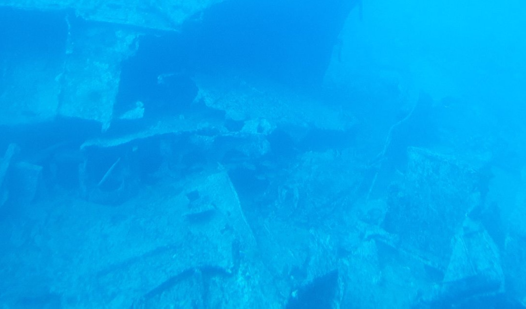 Submarine Adventure景点图片