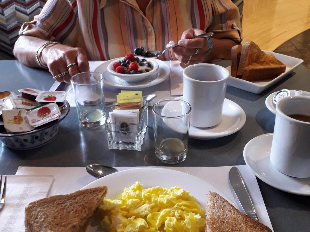 Gabriele Hotel & Restaurant (Auberge Gabrièle Inn)主图