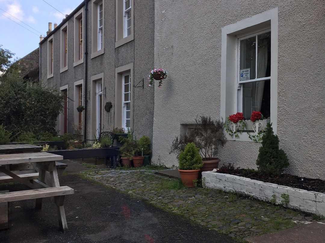 The Plough Hotel主图