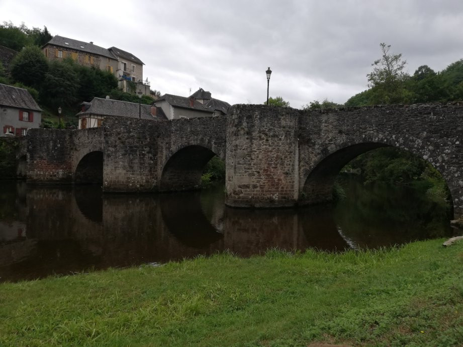 Vieux Pont de Vigeois景点图片