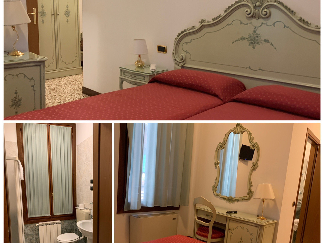 洛坎达卡圣玛库拉酒店主图