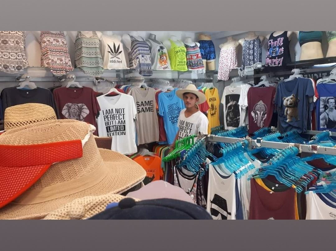 Soma T-shirts Shop景点图片