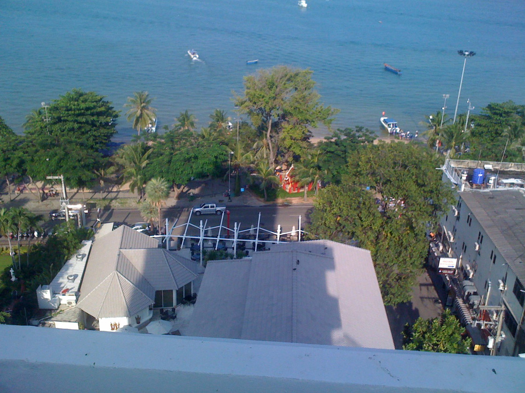 芭堤雅发现海滩酒店主图