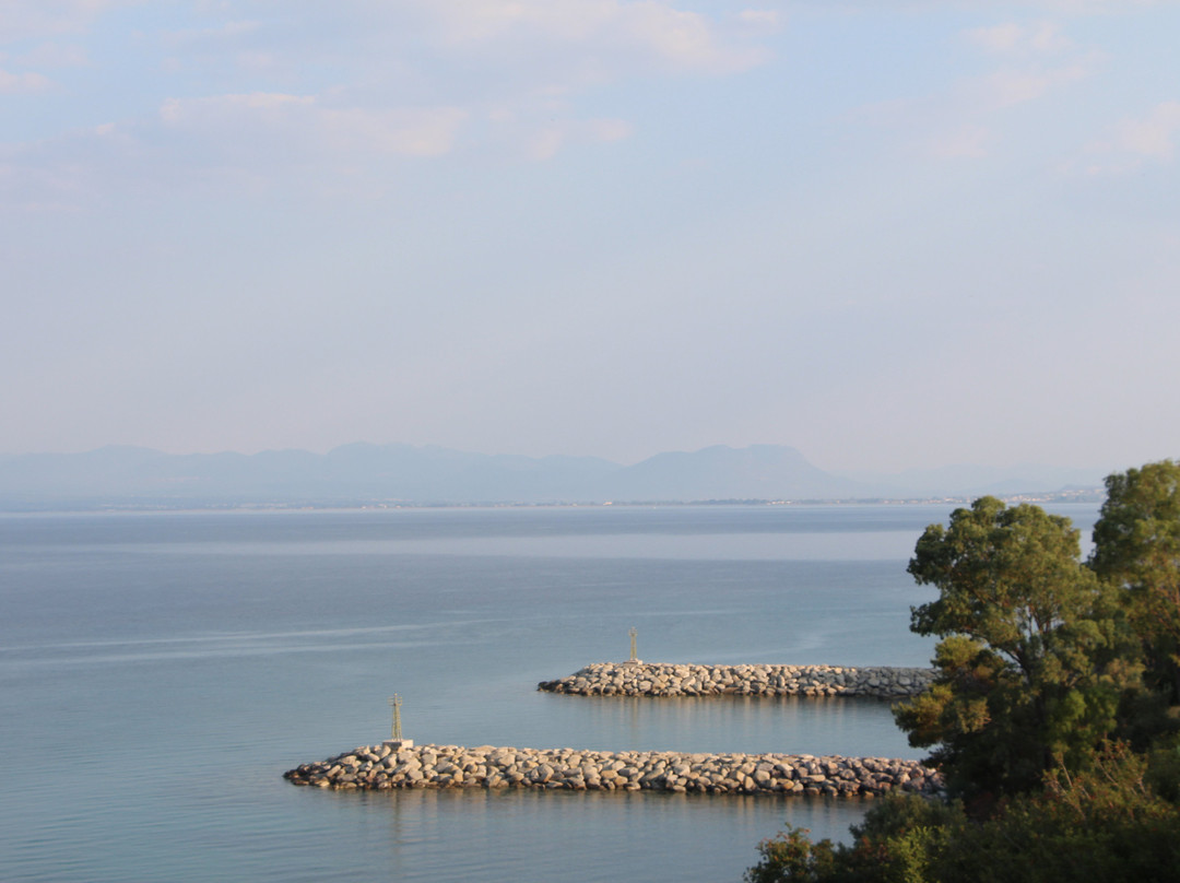 Apollon Apartments主图